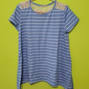 💥4/$2💥 soft drape shirt Sz 10/12